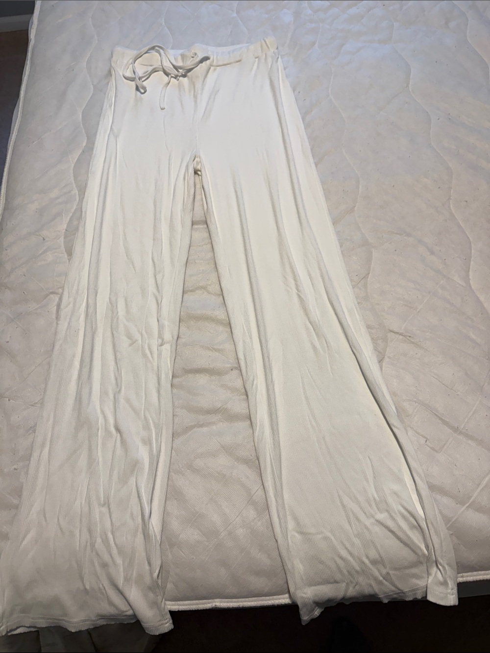Women’s White Drawstring Wide-Leg Lounge Pants